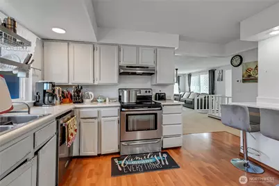 14915 16th Avenue Ct E, Tacoma, WA 98445 - Photo 7