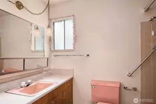 320 NE 185th St, Shoreline, WA 98155 - Photo 15