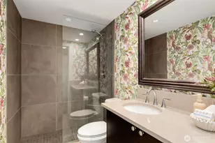 1223 Spring St, Seattle, WA 98104 - Photo 27
