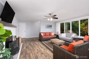 124 Crestwood Dr SW, Lakewood, WA 98498 - Photo 3