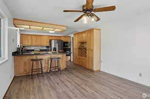 2200 NE 24th St, Renton, WA 98056 - Photo 9
