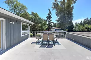2200 NE 24th St, Renton, WA 98056 - Photo 27