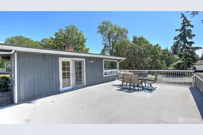 2200 NE 24th Street, Renton, WA 98056 - Photo 29