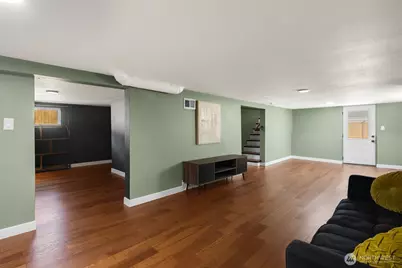 11558 Fremont Avenue N #A, Seattle, WA 98133 - Photo 17