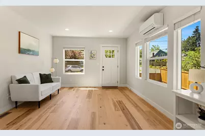 11558 Fremont Avenue N #A, Seattle, WA 98133 - Photo 3