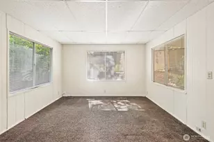 18705 1st Ave NE, Suquamish, WA 98392 - Photo 5