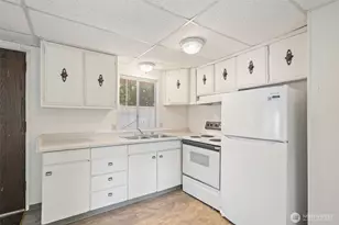 18705 1st Ave NE, Suquamish, WA 98392 - Photo 9