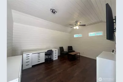 212 N Mt Jupiter Dr, Hoodsport, WA 98548 - Photo 9
