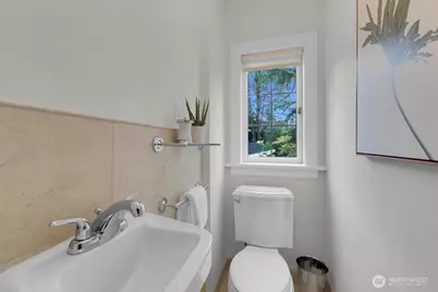 1955 21st Avenue E, Seattle, WA 98112 - Photo 17