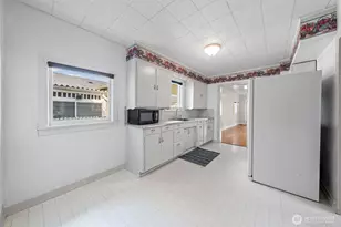 706 3rd St SW, Puyallup, WA 98371 - Photo 13