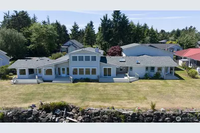 544 Chinook Avenue SE, Ocean Shores, WA 98569 - Photo 3