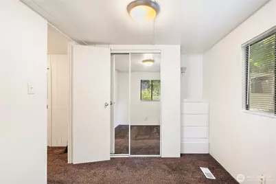 18745 1st Avenue NE, Suquamish, WA 98392 - Photo 5