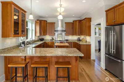 5113 47th Avenue NE, Seattle, WA 98105 - Photo 15