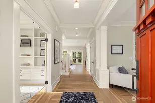 5113 47th Ave NE, Seattle, WA 98105 - Photo 3