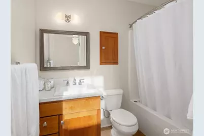 5113 47th Avenue NE, Seattle, WA 98105 - Photo 27