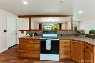 60 N Green Pl, East Wenatchee, WA 98802 - Photo 17