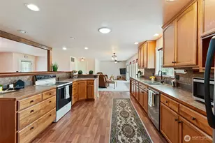 60 N Green Pl, East Wenatchee, WA 98802 - Photo 7