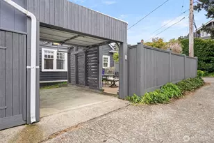 114 Queen Anne Dr, Seattle, WA 98109 - Photo 37