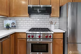 2641 NW 57th St, Seattle, WA 98107 - Photo 15