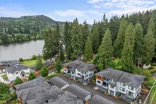 12873 SE 75th Rd, Newcastle, WA 98056 - Photo 35