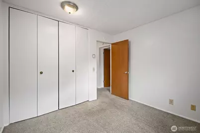 1425 S Puget Drive #117, Renton, WA 98055 - Photo 13