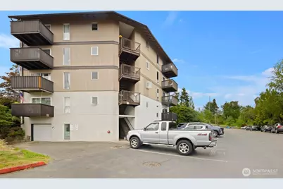 1425 S Puget Drive #117, Renton, WA 98055 - Photo 25