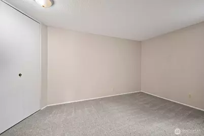 1425 S Puget Drive #117, Renton, WA 98055 - Photo 19