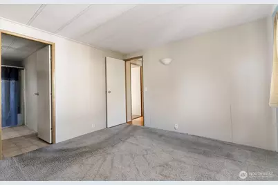 225 NE Ernst Street #93, Oak Harbor, WA 98277 - Photo 17