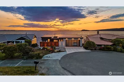 1104 Bayshore Drive, Camano Island, WA 98282 - Photo 33
