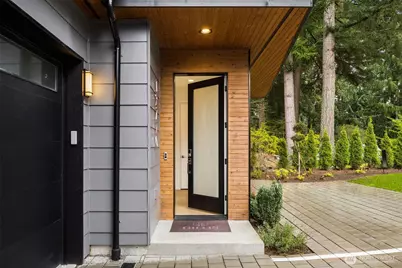 12710 NE 72nd Street, Kirkland, WA 98033 - Photo 3