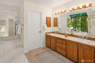 2815 NW Pine Cone Dr, Issaquah, WA 98027 - Photo 21