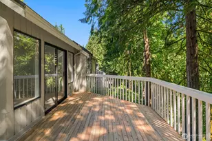 2815 NW Pine Cone Dr, Issaquah, WA 98027 - Photo 15