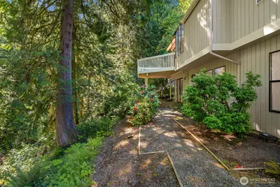 2815 NW Pine Cone Drive, Issaquah, WA 98027 - Photo 27