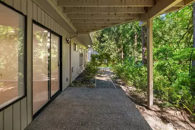 2815 NW Pine Cone Drive, Issaquah, WA 98027 - Photo 25