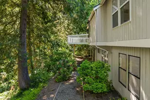 2815 NW Pine Cone Dr, Issaquah, WA 98027 - Photo 29