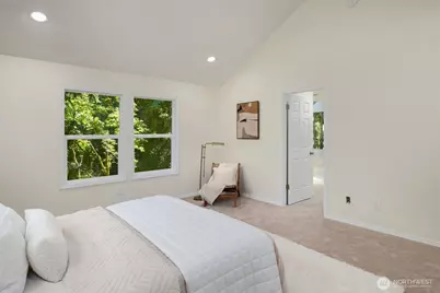 2815 NW Pine Cone Drive, Issaquah, WA 98027 - Photo 19