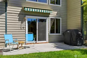 1041 Ihland Pl NE, Bainbridge Island, WA 98110 - Photo 29