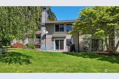 1041 Ihland Place NE, Bainbridge Island, WA 98110 - Photo 1