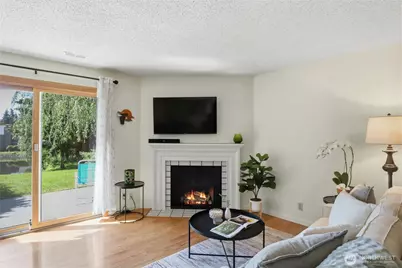 1041 Ihland Place NE, Bainbridge Island, WA 98110 - Photo 5