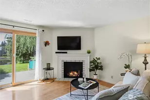 1041 Ihland Pl NE, Bainbridge Island, WA 98110 - Photo 5