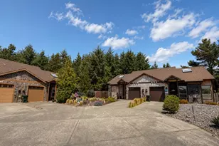 130 NW 28th St, Long Beach, WA 98631 - Photo 7