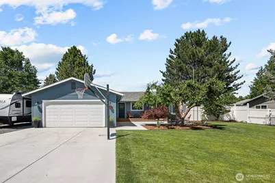 1318 Welch Avenue, Wenatchee, WA 98801 - Photo 1