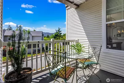 23420 SE Black Nugget Rd #A204, Issaquah, WA 98029 - Photo 13