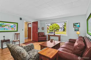 1605 9th St, Anacortes, WA 98221 - Photo 7