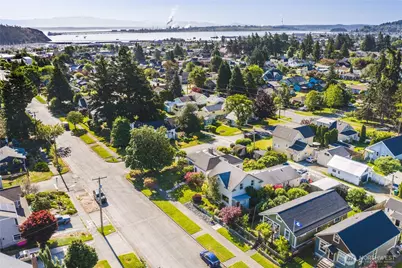 1605 9th Street, Anacortes, WA 98221 - Photo 3