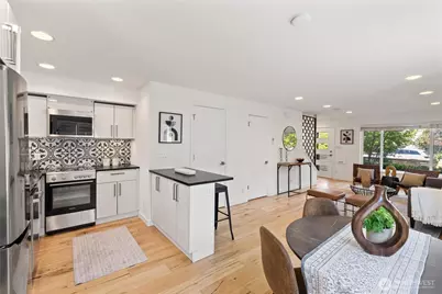 7007 Alonzo Avenue NW, Seattle, WA 98117 - Photo 13