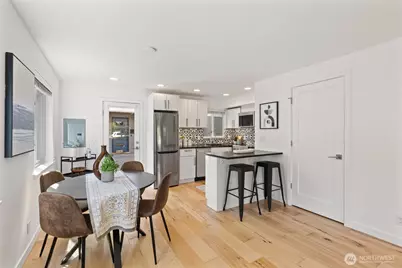 7007 Alonzo Avenue NW, Seattle, WA 98117 - Photo 9