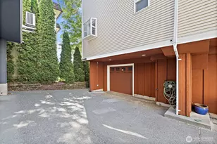 1141 N 93rd St, Seattle, WA 98103 - Photo 25