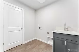 13929 179th St E, Puyallup, WA 98374 - Photo 35