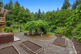 9641 Mandus Olson Rd NE, Bainbridge Island, WA 98110 - Photo 21